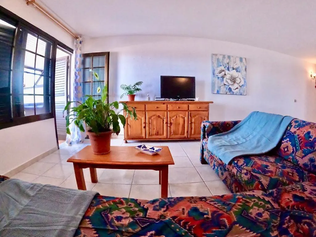 Casa Pilar 1 Bed Apartment San Bartolome  Spain
